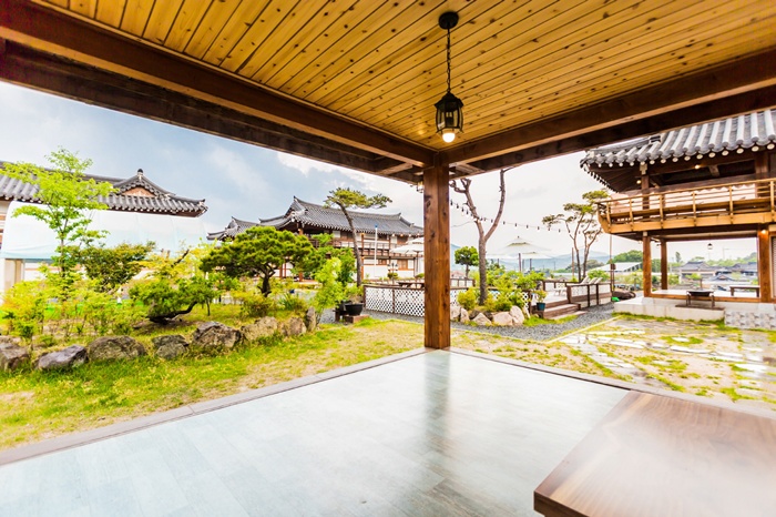 경주 서남산 한옥스테이 펜션