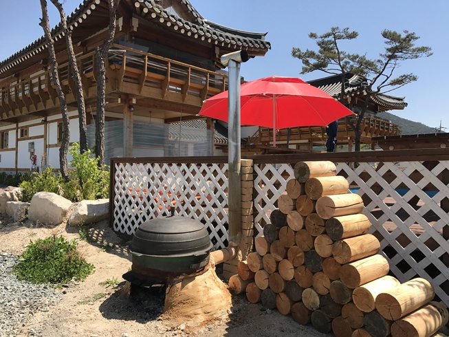 경주 서남산 한옥스테이 펜션